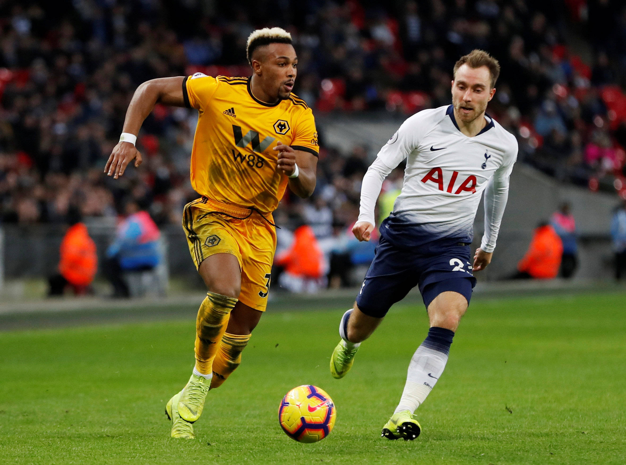 热那亚客场力克乌迪内斯，赛季收官争胜的简单介绍