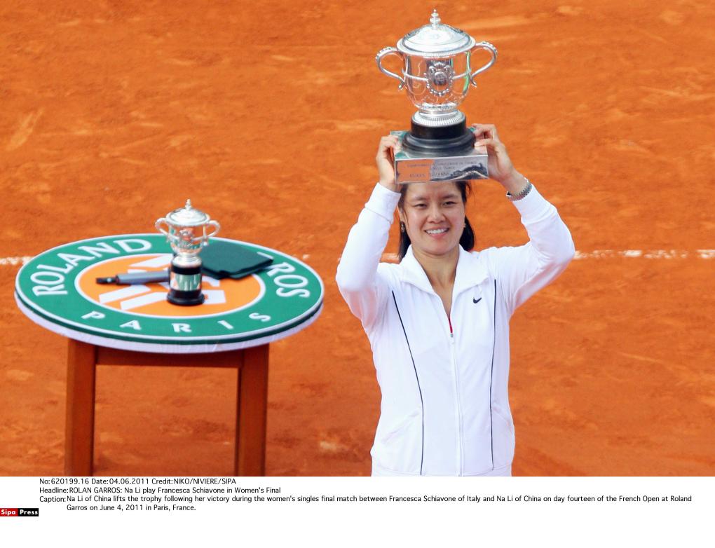 关于震撼！李娜在游泳赛场爆冷取胜！的信息