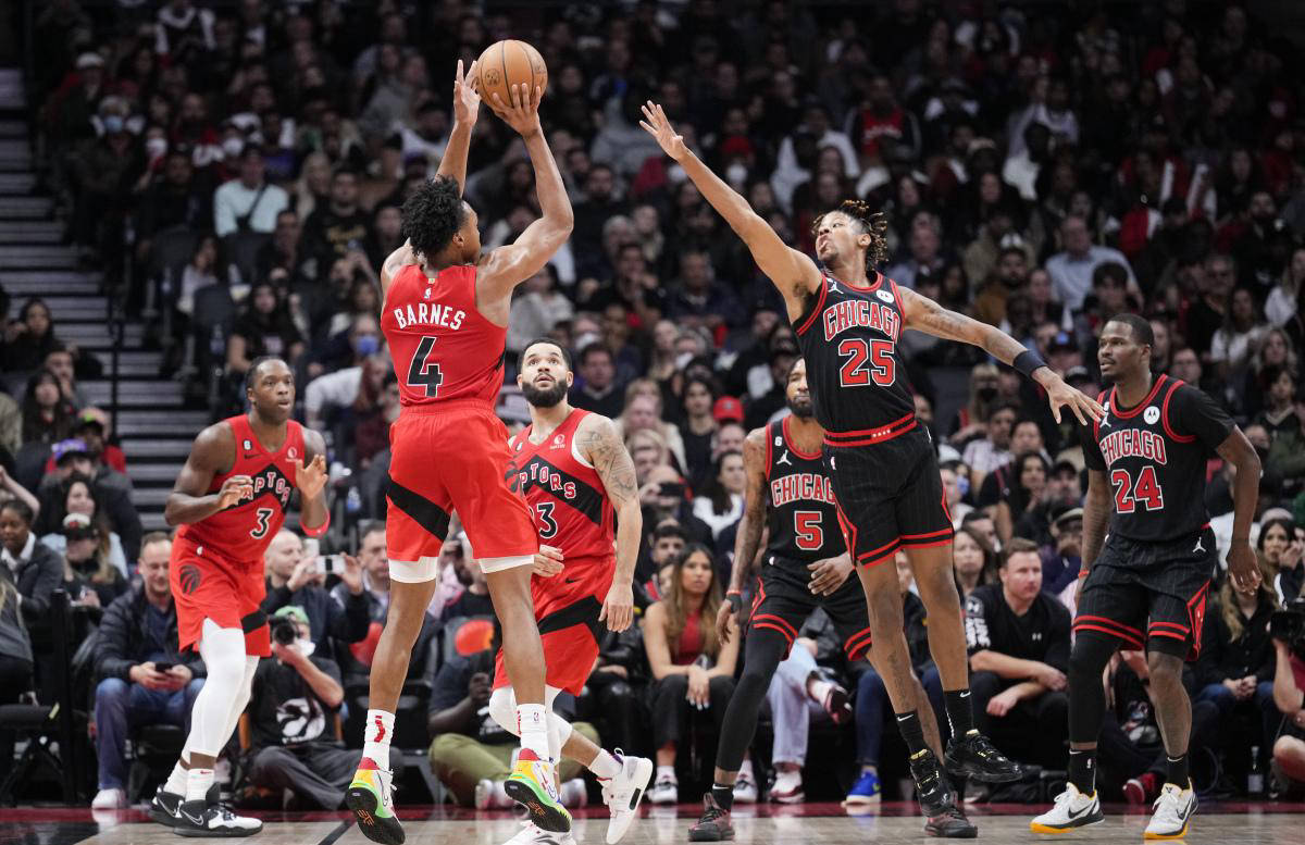 猛龙惊艳全场，复出首战轰40分助攻爆棚，黄蜂逆转取胜！